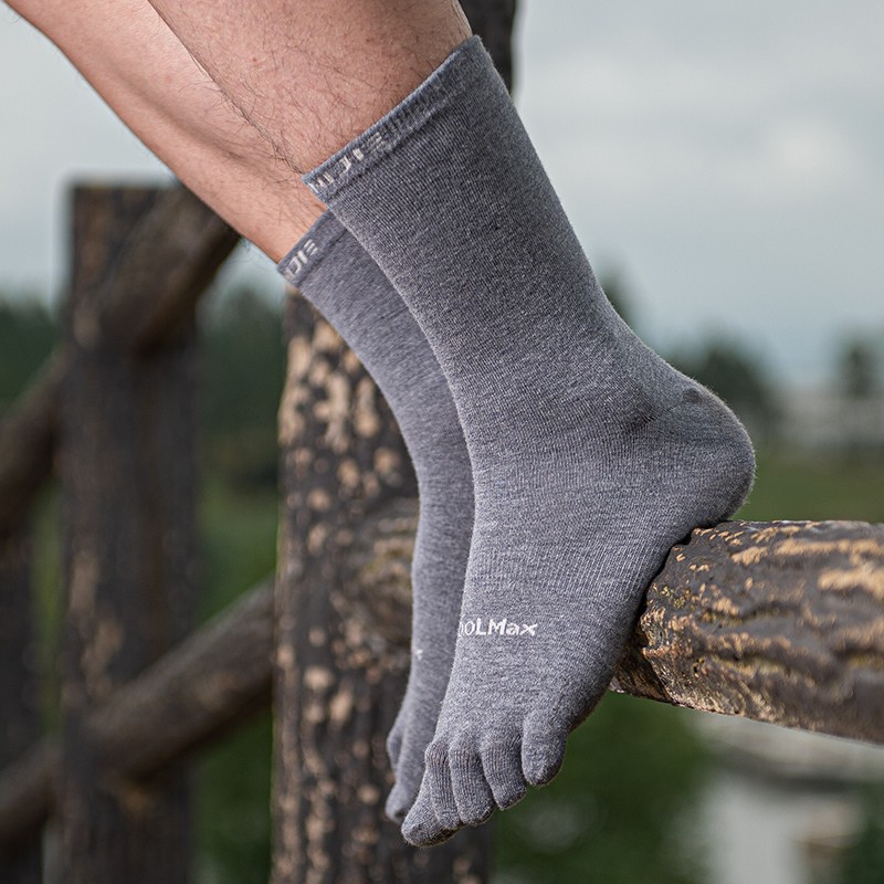 AONIJIE E4831 Sports Five Finger Socks Unisex Breathable Wicking Soft Thin 5 Toe Socks for Running Fitness Yoga Walking