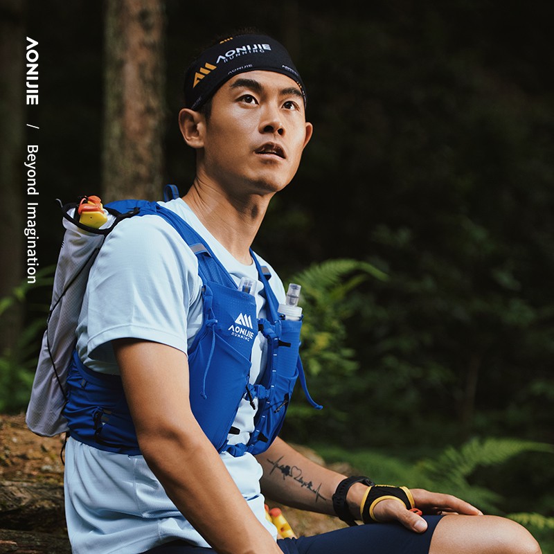 AONIJIE C9116 10L Outdoor Men Women Off-road Running Backpack Sport Hydration Running Knapsack for Cycling Hiking Mountaineering